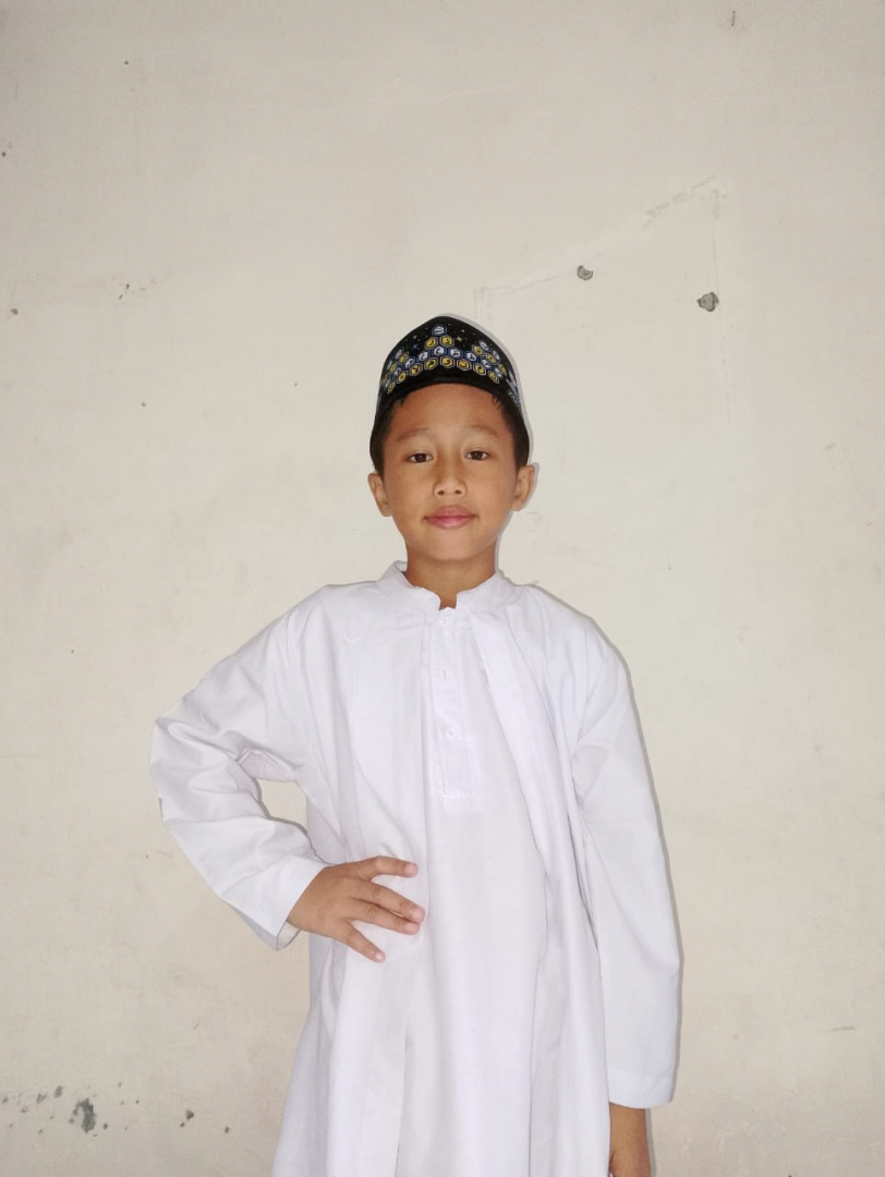 https://muhammadrafaaska.khitanan.id/dirmember/00000002/Adzkia/photo-14396-9824-l-202406270103.jpg